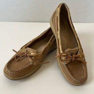 Sperry Top-Sider Tan With Gold Detail Leather Non-Marking Boat Shoe Loafers